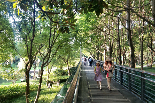 Shanghai to expand greenery with 'forest chief' mechanism