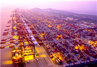 Shanghai world's biggest trade port