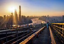 Shanghai vows to take global lead in transportation sector with its new five-year plan