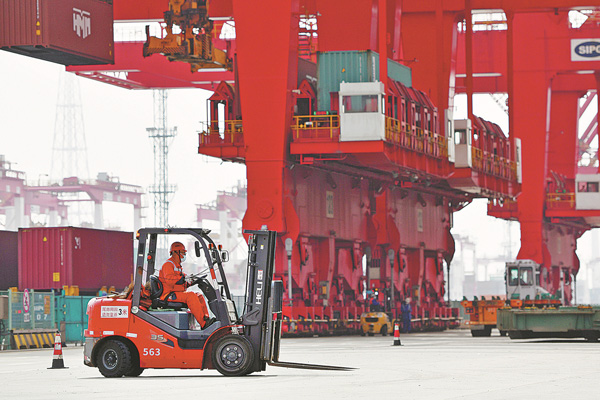 Shanghai sees rise in imports and exports