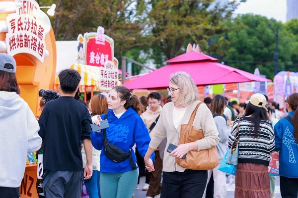 Bread lovers meet at Shanghai's Suhewan MixC World